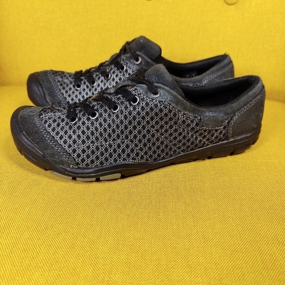 Keen Mercer Lace II Black Athletic Outdoor Hiking Sneaker Womens Shoe Size 8 - Picture 1 of 9